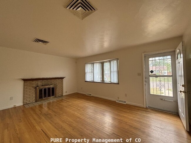Photo - 3 bedroom ranch style home with 2-car garage!