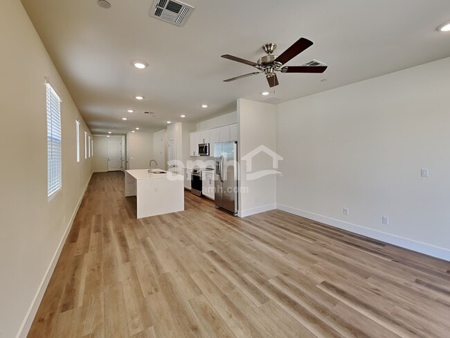 Photo - 521 Sacred Lotus Pl House