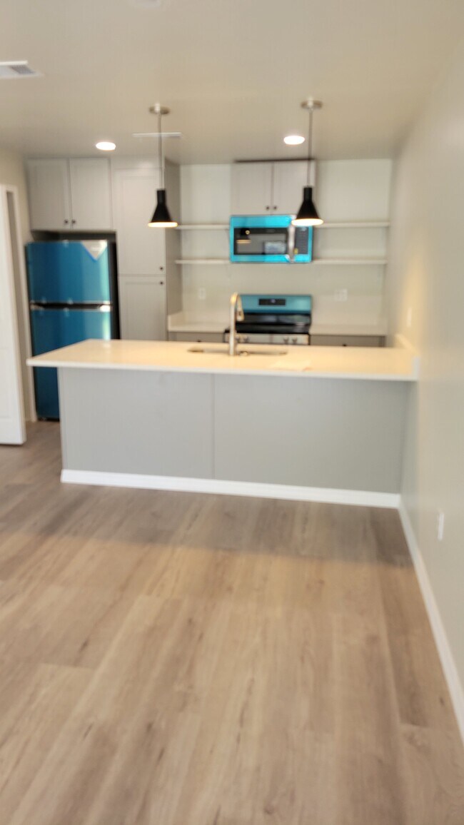 Photo - 4152 Corsair Ave Unidad 4146