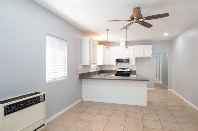 Photo - 1116-1122 E 1st Street Unit 1120