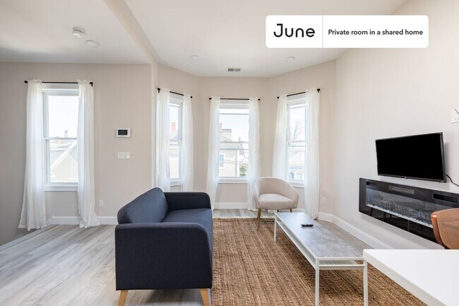 Photo - Room in Shared 5 bed/2 bath home Unidad E