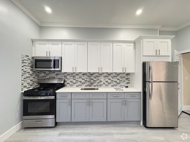 Building Photo - 5516 Hudson Ave Unit 2R Rental
