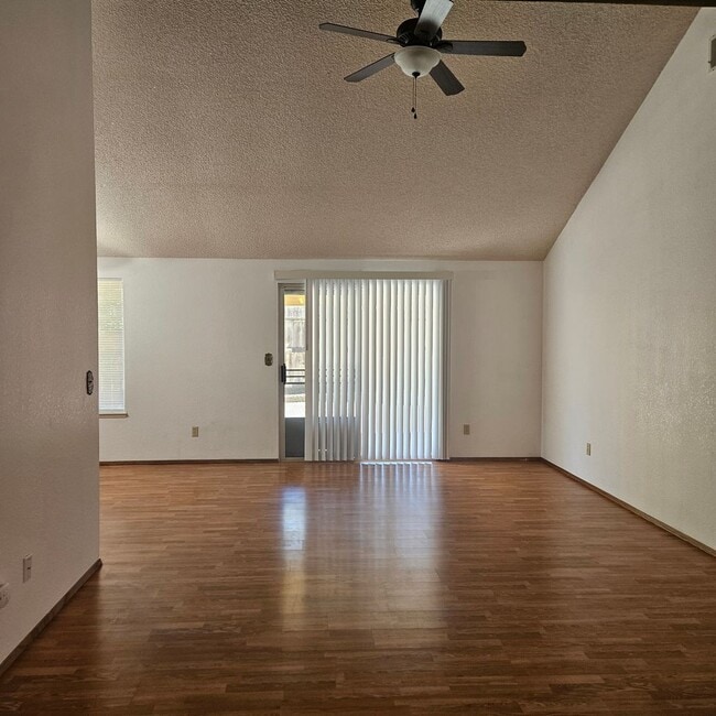 Photo - 3 bedroom 2 bath Home in East Modesto on Quiet Cul de Sac