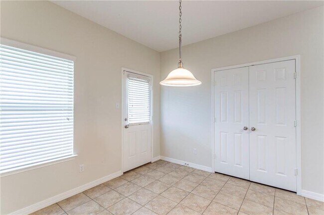 Photo - 3712 Nightjar View Terrace