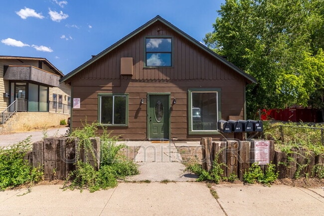 Building Photo - 306 S Humphreys St Rental