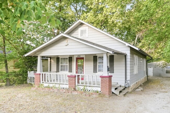 Photo - 1341 N Santa Fe Ave