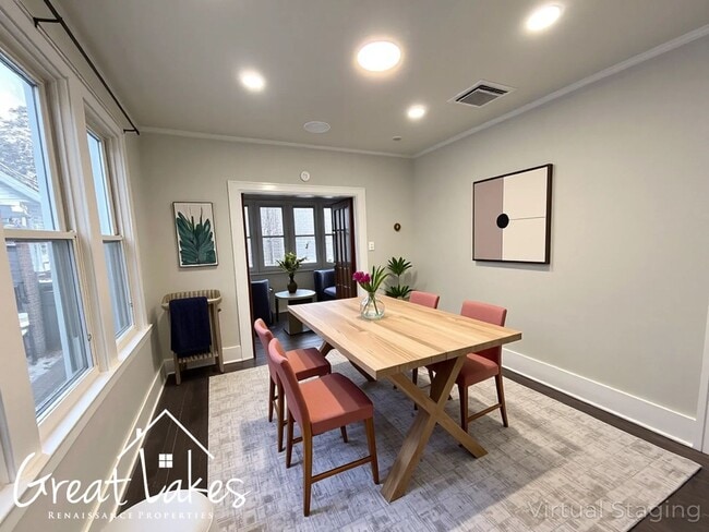 Photo - 3827 Trowbridge St Unit 3827 FL1