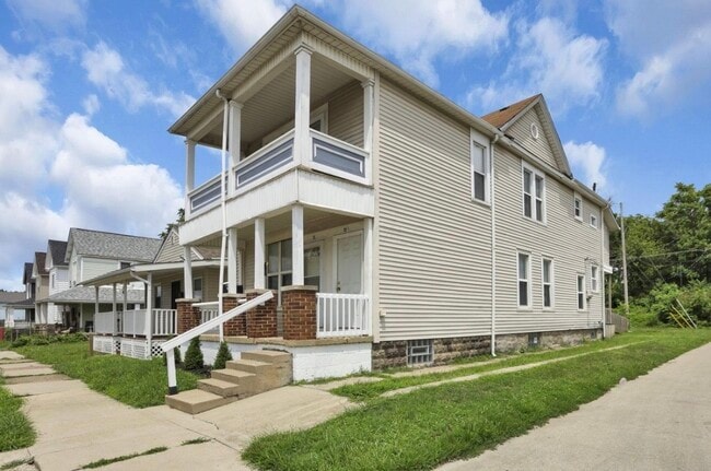 Photo - 52 N Yale Ave Unit 52 A