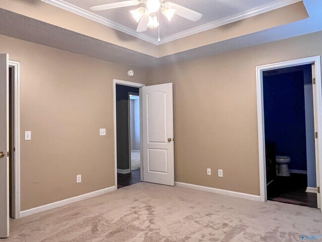 Photo - 112 Raptor Ct