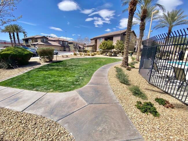 Photo - 6868 Sky Pointe Dr