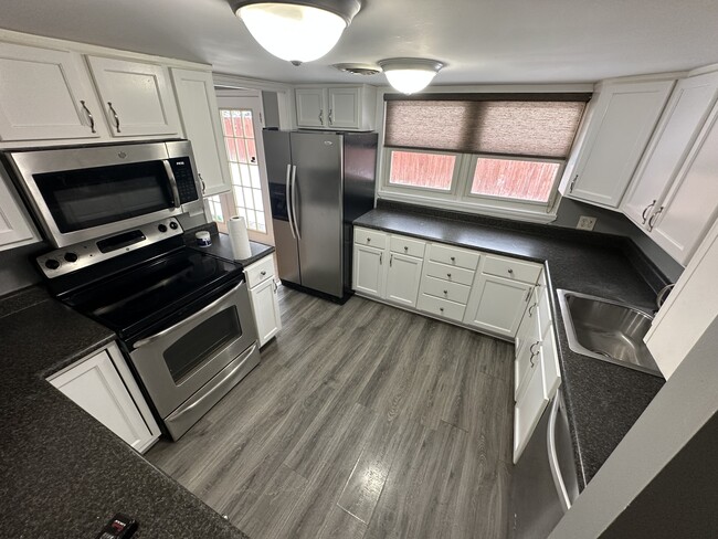 Photo - 3974 Maricarr Dr