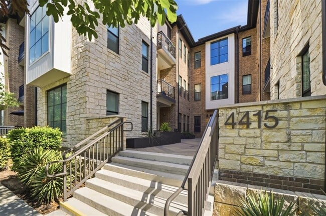 Photo - 4415 Jackson Ave Unit 4201