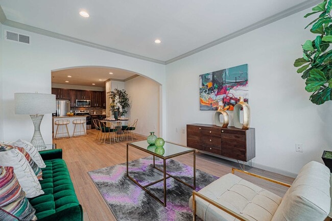 Photo - Auxo at Memorial