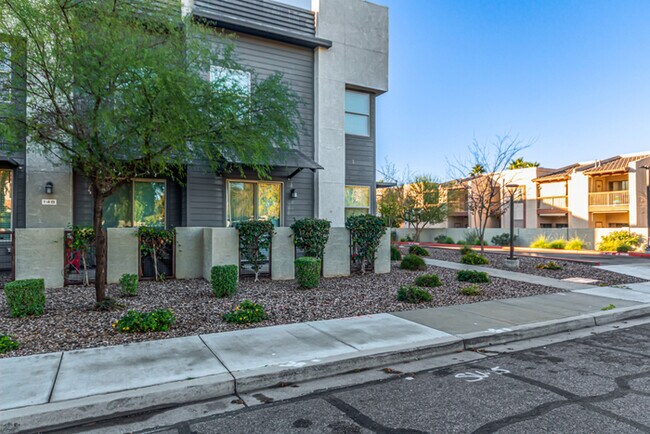 Photo - 7531 E Billings St