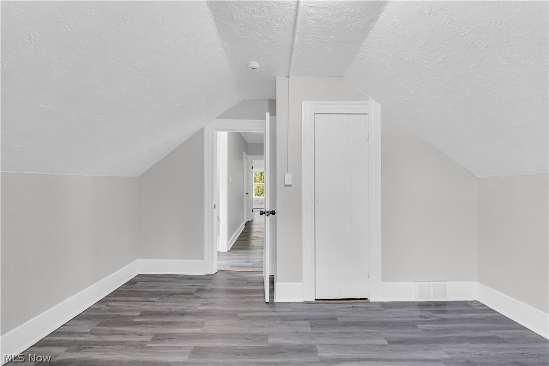 Photo - 14131 Berwyn Ave