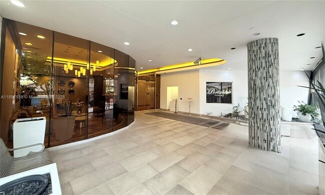 Photo - 3610 Yacht Club Dr Unit 414