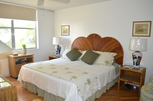 Photo - 2012 S Federal Hwy