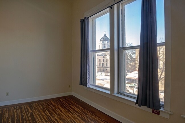 Photo - 204 N Walnut St Unit A