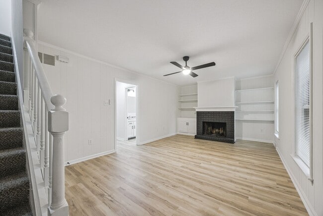 Photo - 6137 Quince Rd
