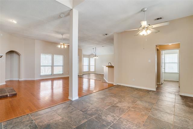 Photo - 3729 Sycamore Ln