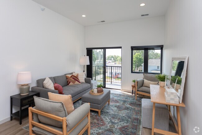 1BR, 1BA - 725SF - Benaiah on Broadway