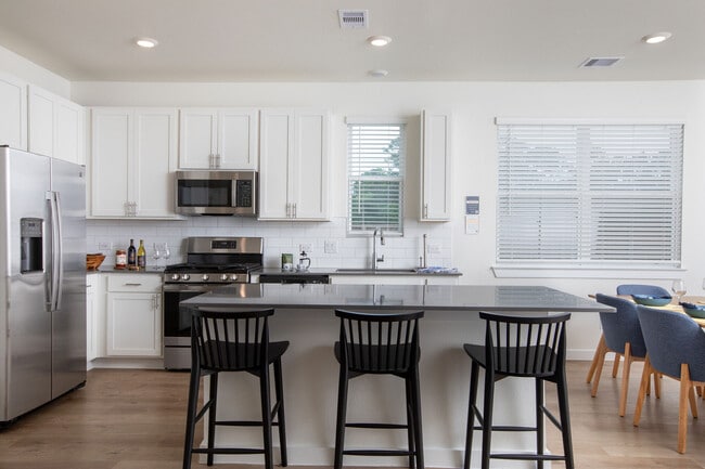 Sycamore Heights apartments — community photo