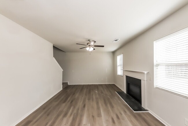 Photo - 69 Calm Waters Ave