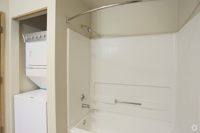 2BR, 2BA - Bathroom