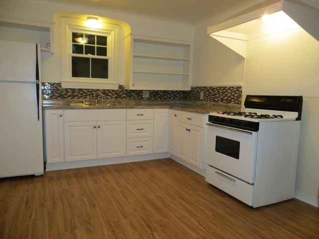 Kitchen - 741 Newman Ave Unit B