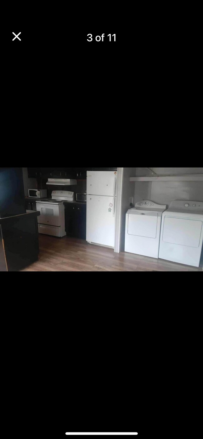 Photo - 304 Jefferson St