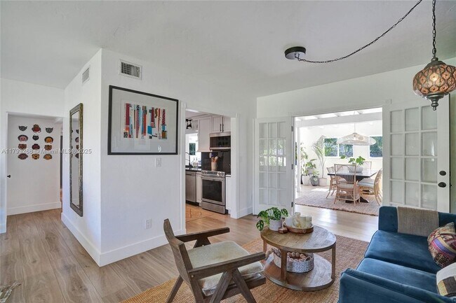 Photo - 17505 SW 90th Ave