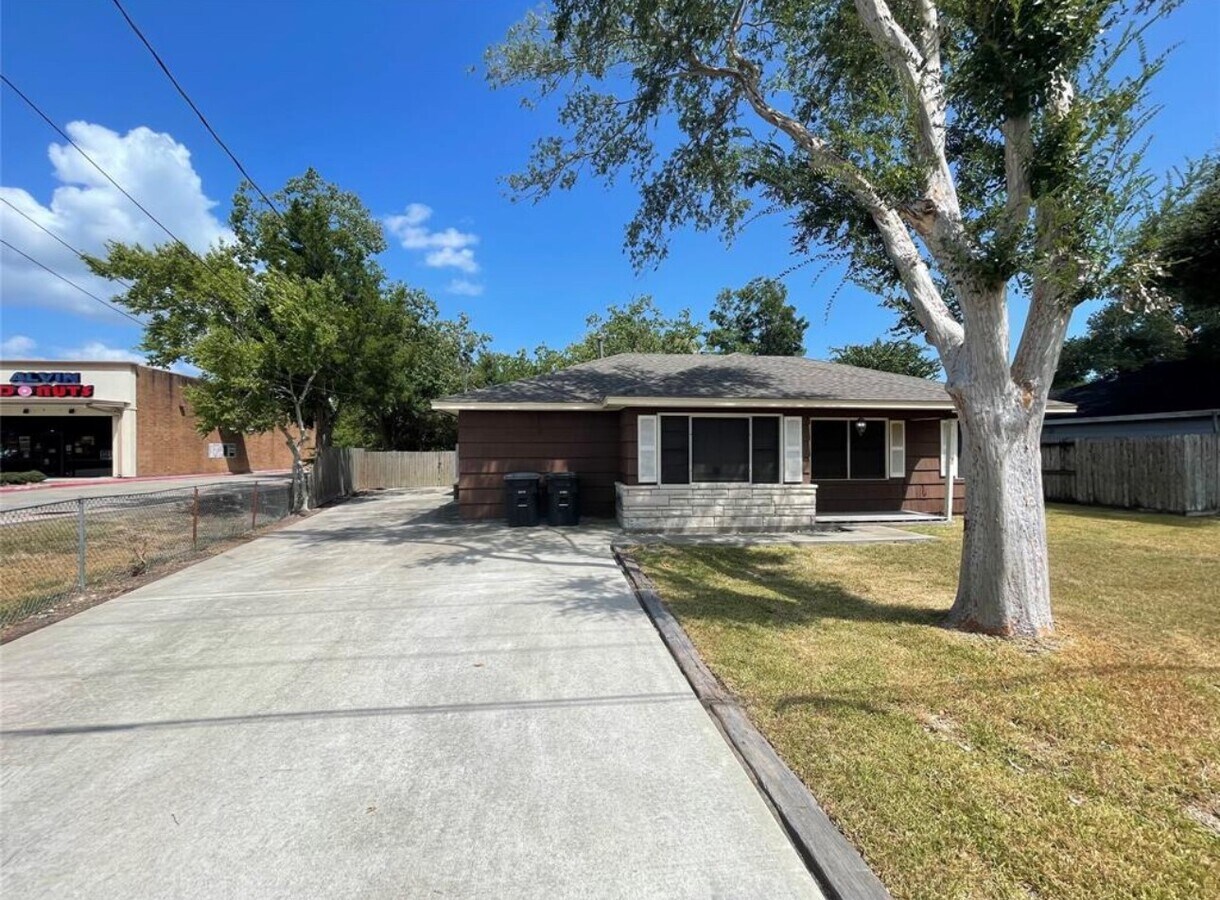 Photo - 605 Tovrea Rd