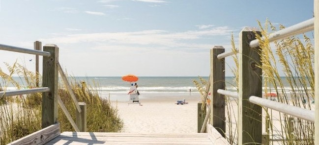 Beach access across the street. - 1710 Holly Dr Unit 2
