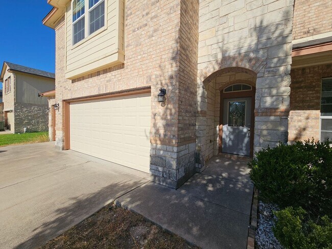 2303 Scott Dr