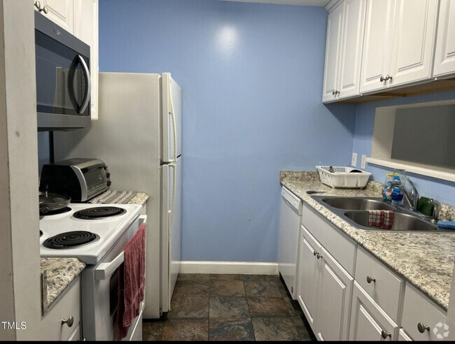 Building Photo - 303 Smith Level Rd Rental