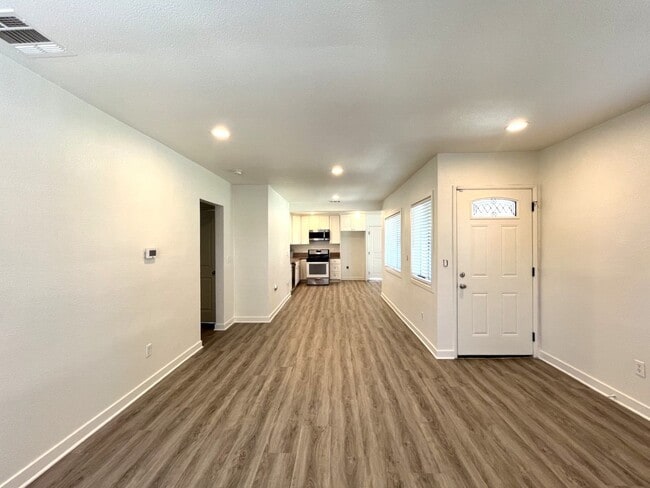 Photo - 2 UNITS IN ONE!! A 3 bed, 2 bath FRONT house with a 1 bed 1 bath ADU, located in San Bernardino!