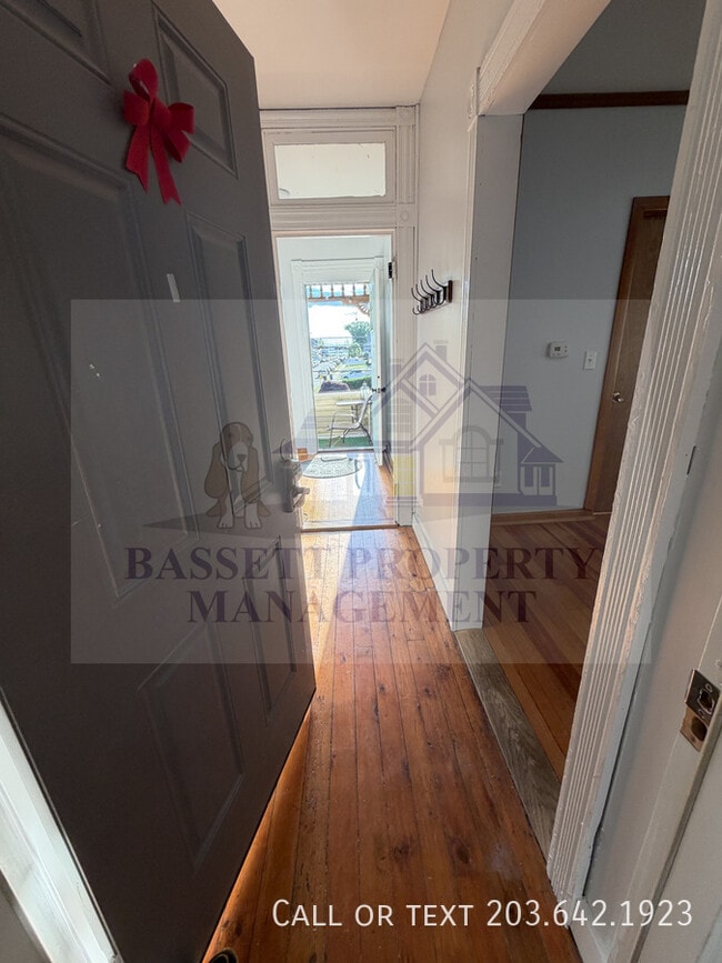Photo - 538 2nd Ave