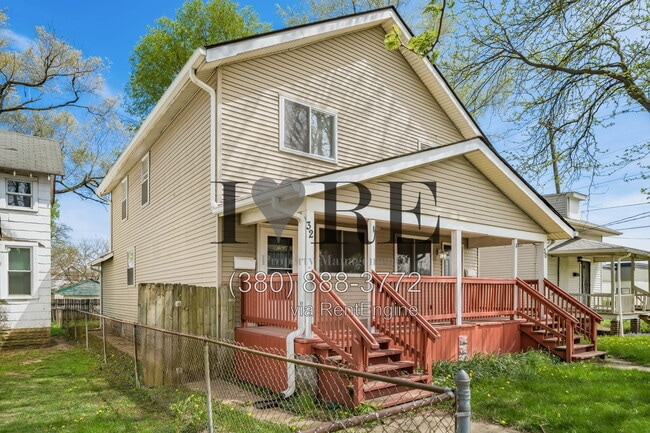Photo - 30 Schultz Ave