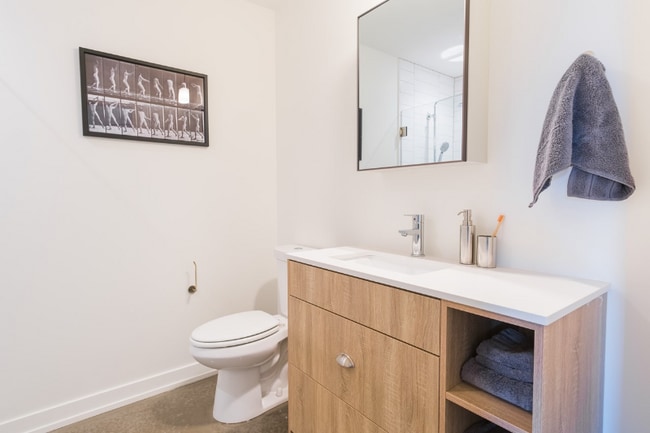 Photo - 1540 W Monroe St