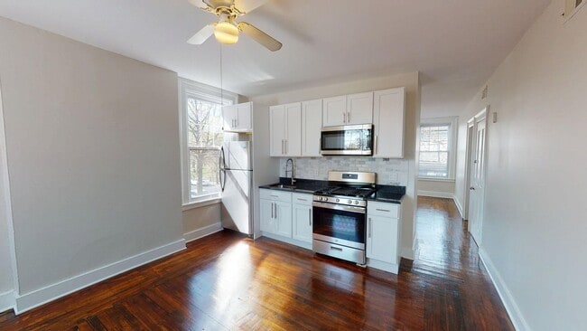Building Photo - 1 Bedroom Apartment in Wooster Square! Unit 2 (2A)
