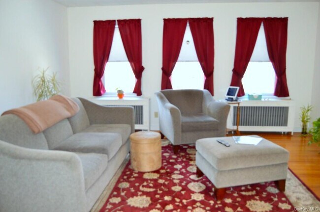 Photo - 1005 McKinley St Unit 2nd floor