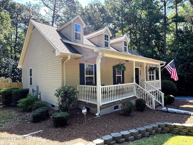 Photo - 2400 Longleaf Dr SW