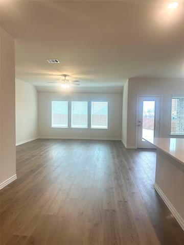 Photo - 655 Divine Gardens Dr