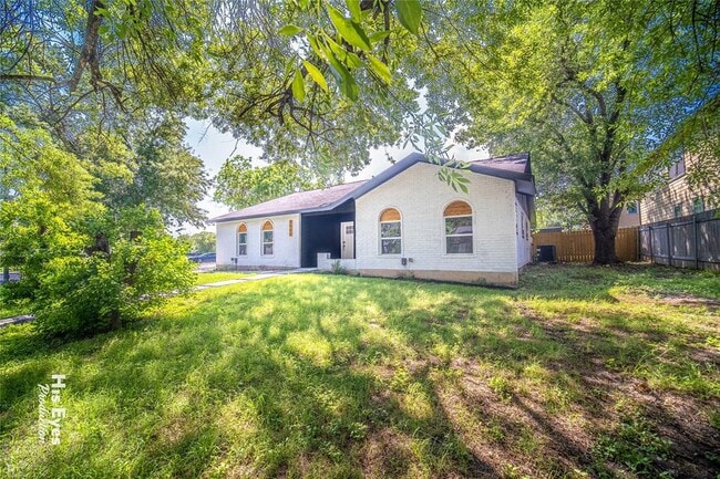 Building Photo - 7500 Rio Pass