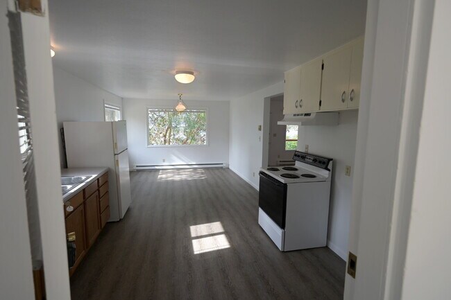 Photo - 2 bed 1 bath home with great view of Sequi...