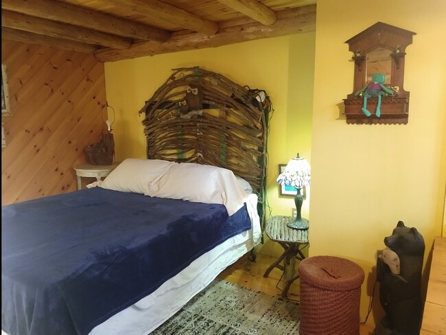Photo - 15 Loon Holw