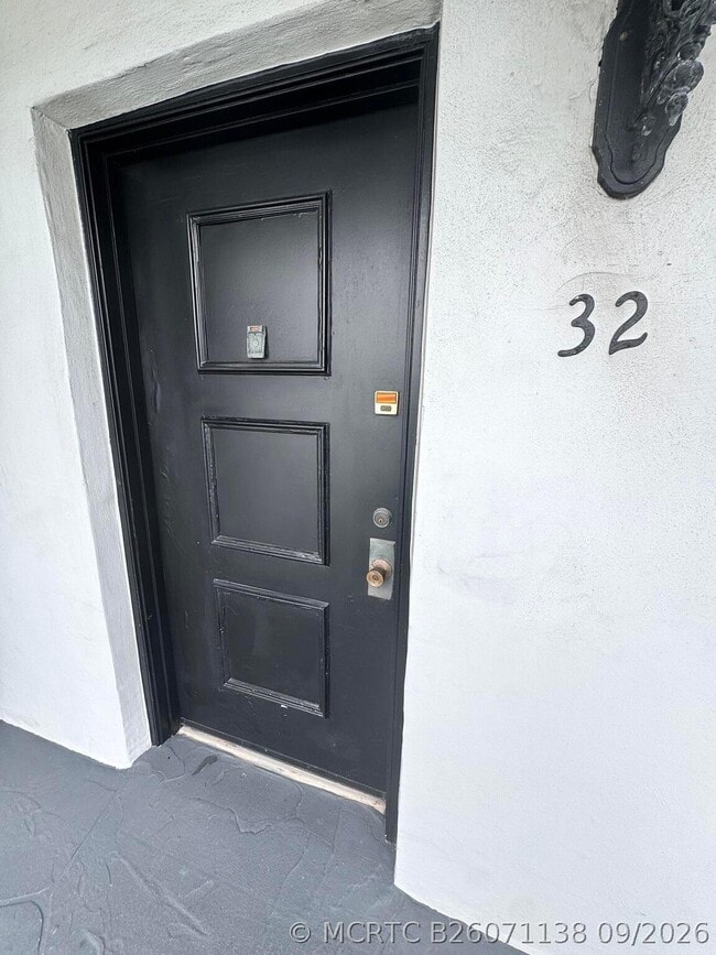32 Normandy A Unit 32