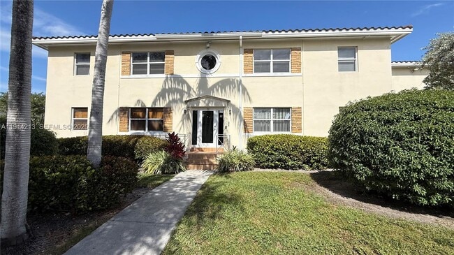 Building Photo - 755 NE 91st St Unit 3F