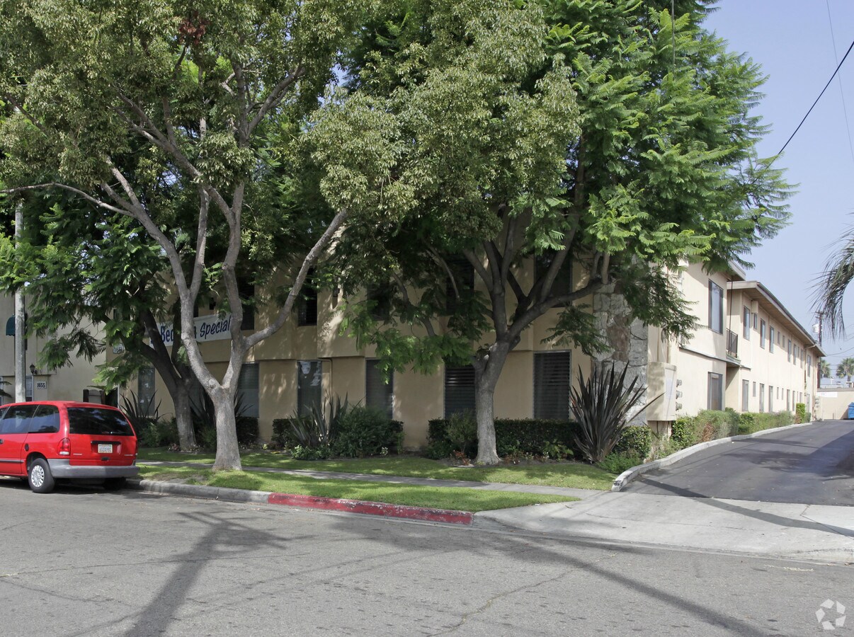 Photo - 1651 W Pampas Ln