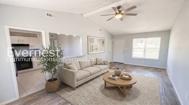 Photo - 3729 NW Millbrae Dr